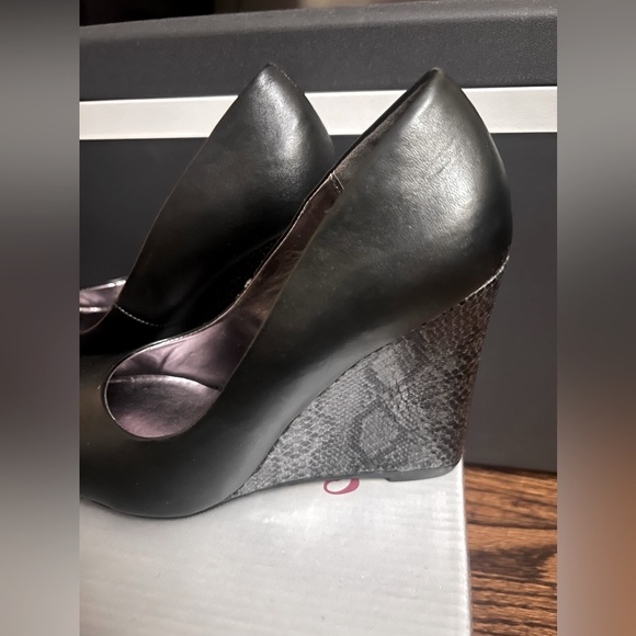 Wedge Shoes Size 6/36 Women - Picture 2 of 3